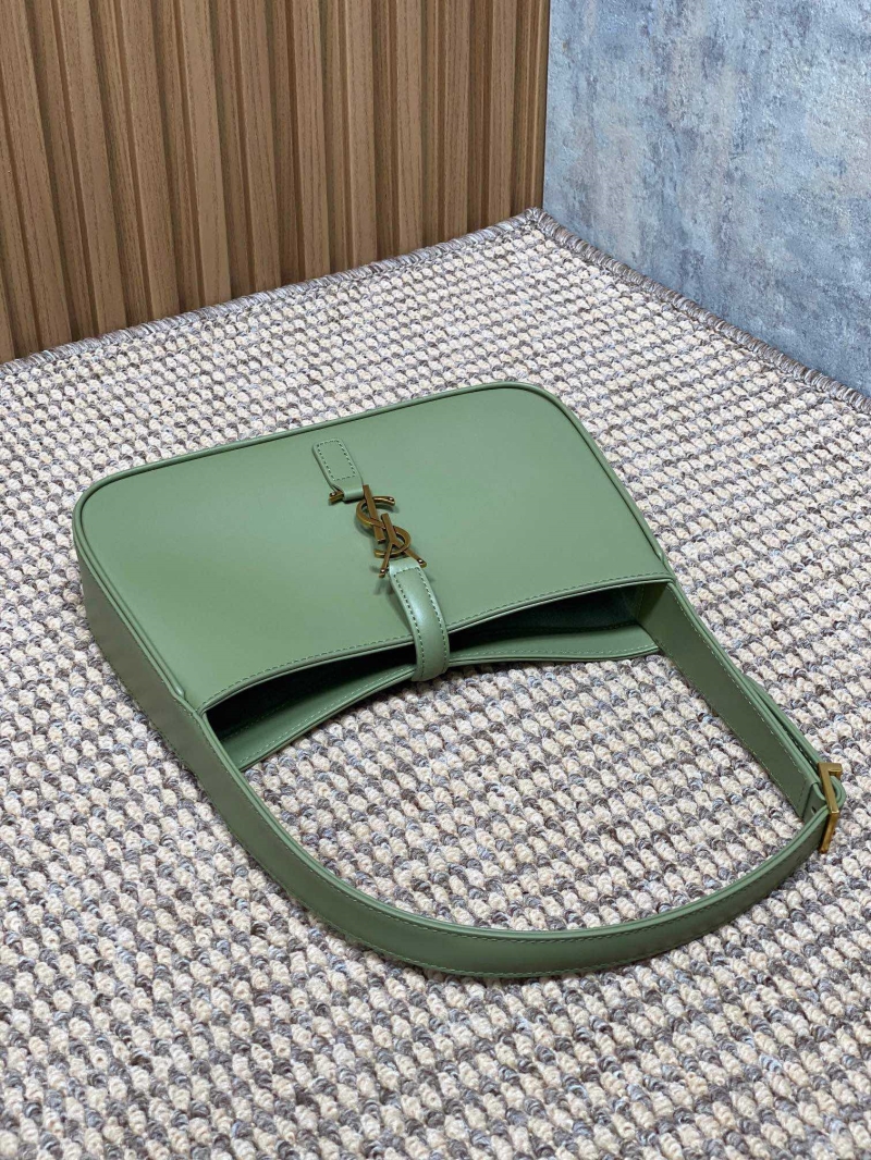 Y51 hobo bags